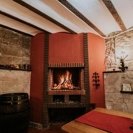 Durmiendo Como Reyes En La Rioja Cihuri 外观 照片