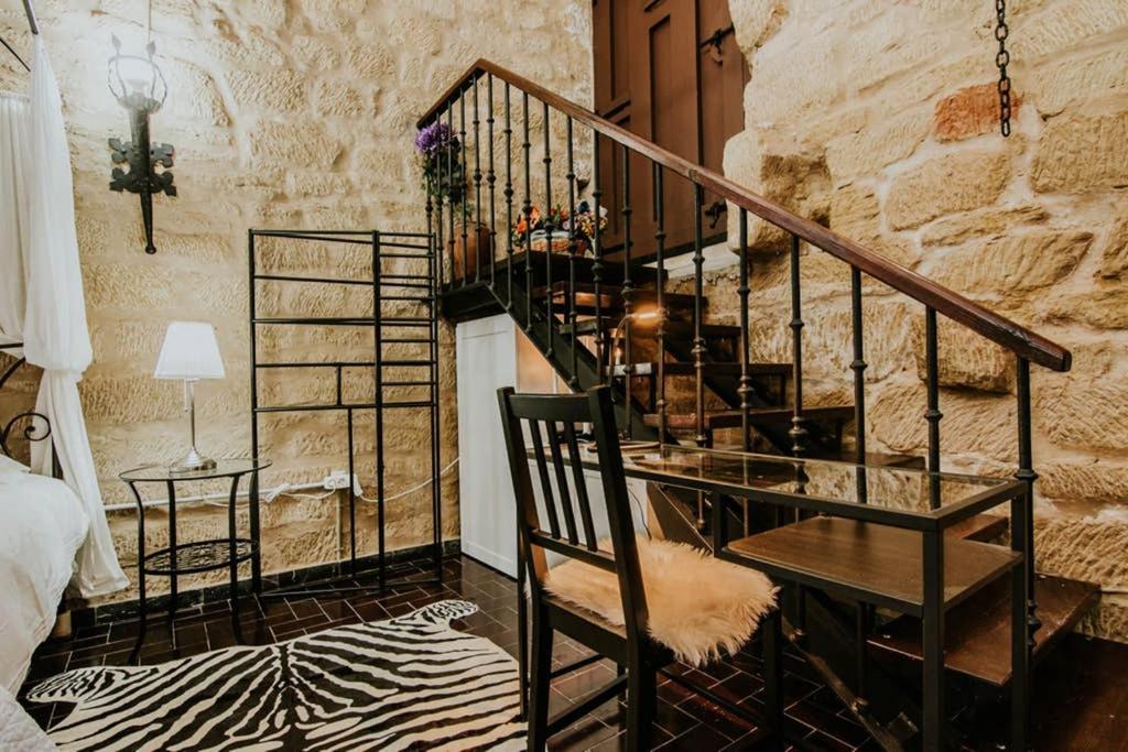Durmiendo Como Reyes En La Rioja Cihuri 外观 照片