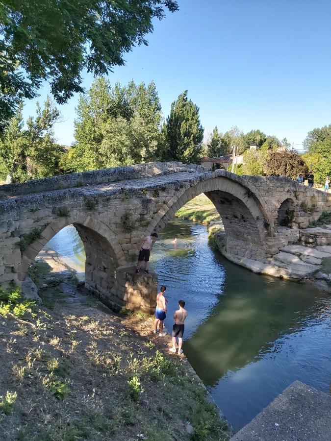 Durmiendo Como Reyes En La Rioja Cihuri 外观 照片