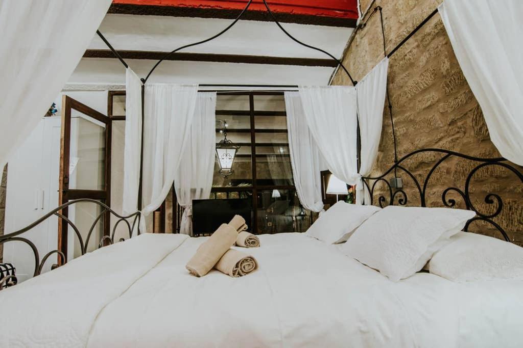 Durmiendo Como Reyes En La Rioja Cihuri 外观 照片