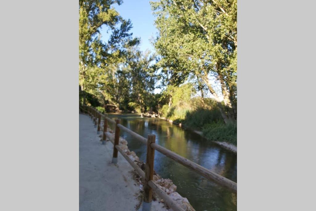 Durmiendo Como Reyes En La Rioja Cihuri 外观 照片