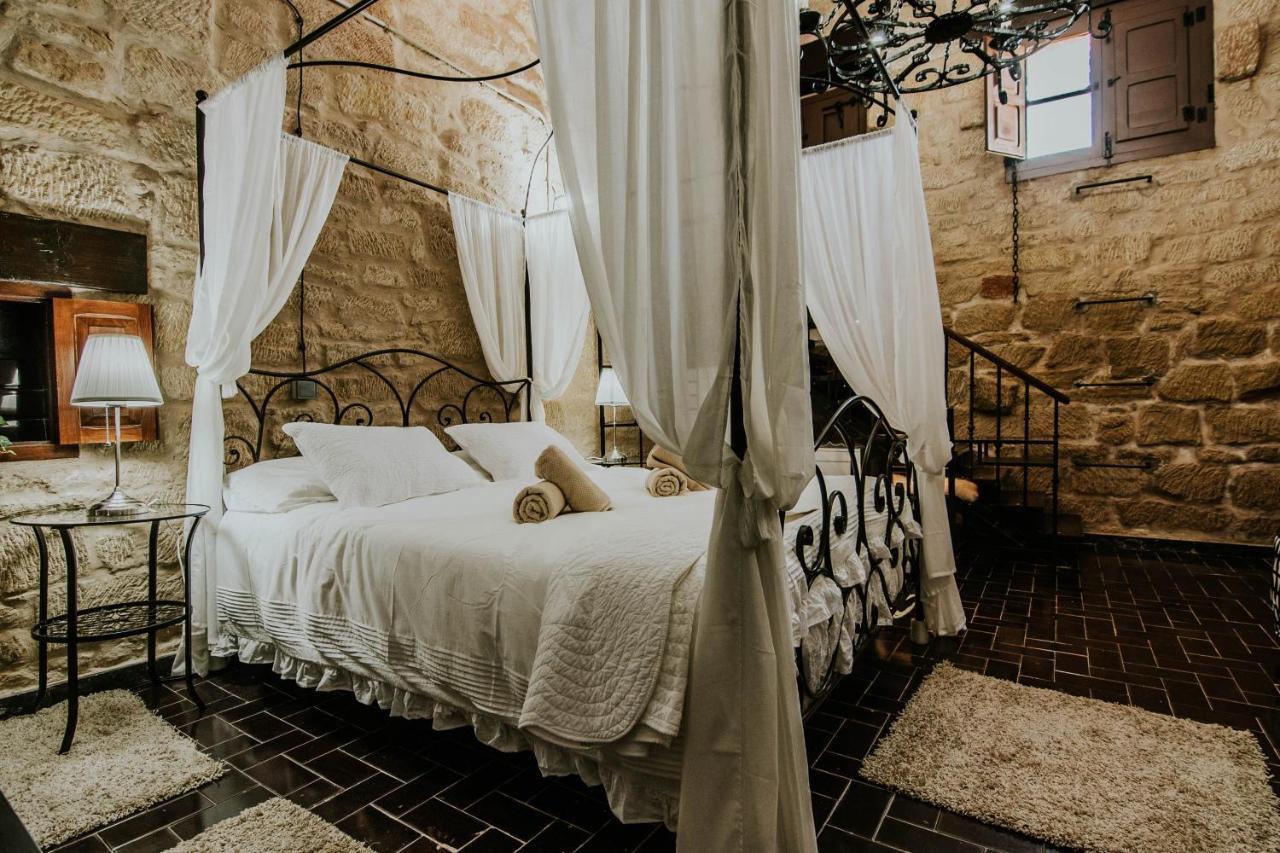 Durmiendo Como Reyes En La Rioja Cihuri 外观 照片